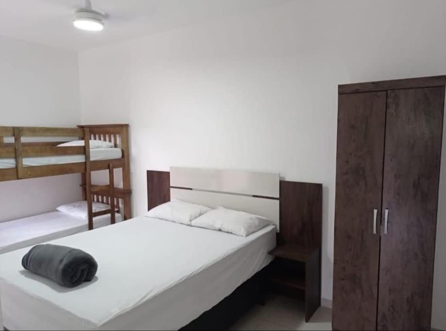 Varanda Gourmet, 05 piscinas, Elevador e Wi-Fi no Condomínio Passaredo Ubatuba Exterior foto
